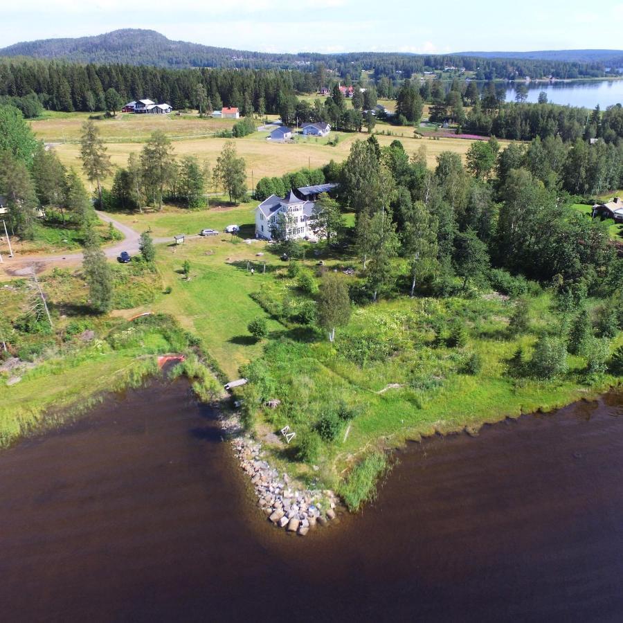 Nyrenoverat Gardshus Pa Havstomt Med Hoeg Standard Örnsköldsvik Exterior foto