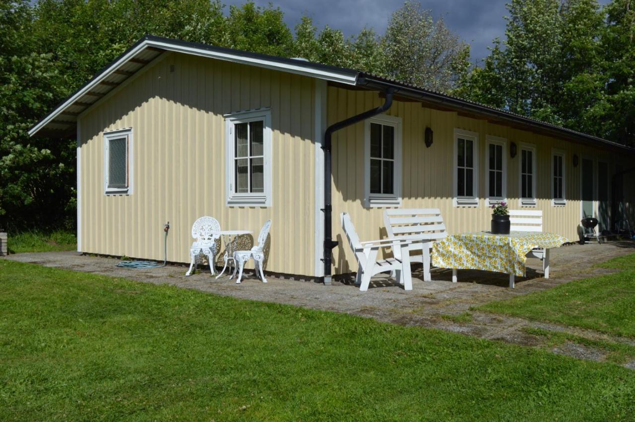 Nyrenoverat Gardshus Pa Havstomt Med Hoeg Standard Örnsköldsvik Exterior foto